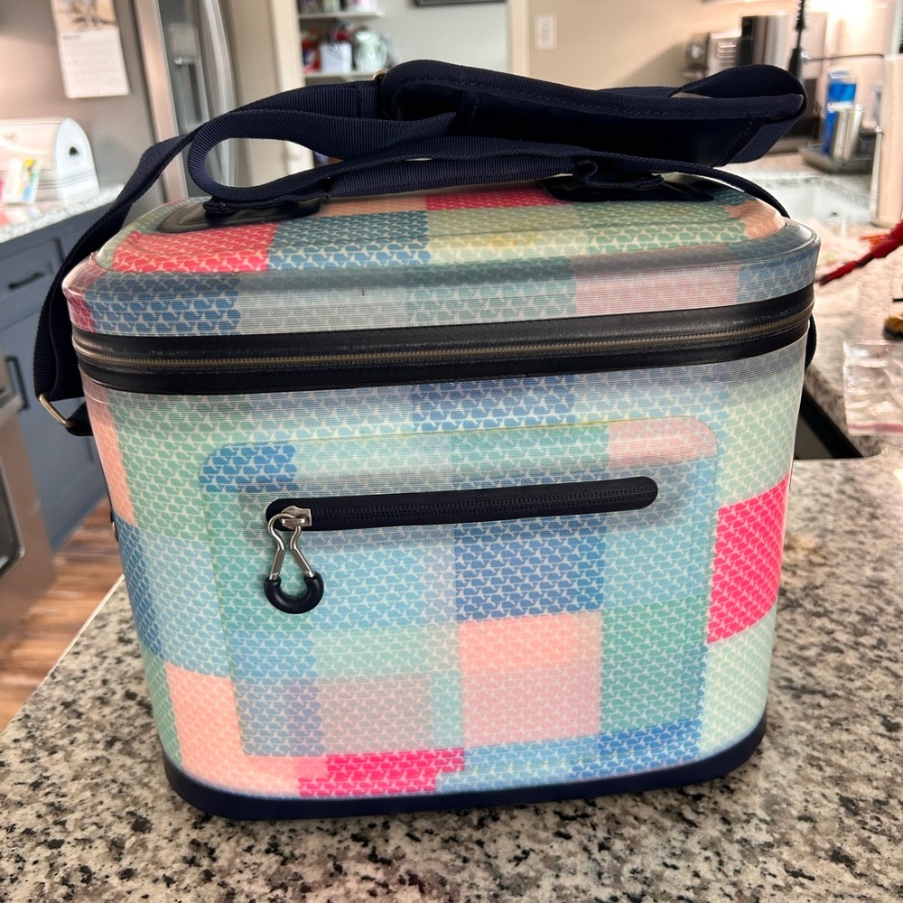 Vineyard Vines x Target Patchwork Whale 12 Can Soft Cooler - Pink/Blue - Picture 8 of 11